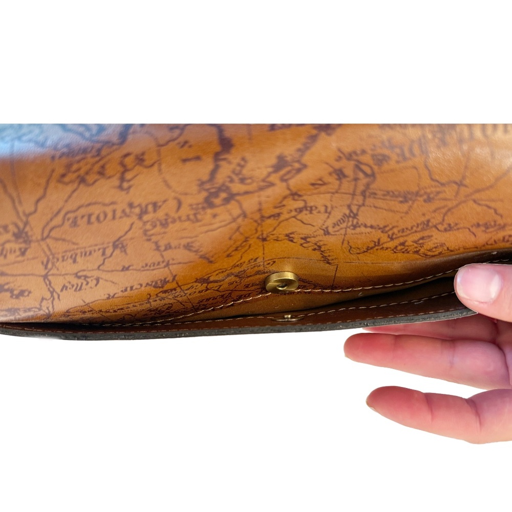 🕊 Patricia Nash Map Print Bird & Floral Crossbody - Picture 6 of 6